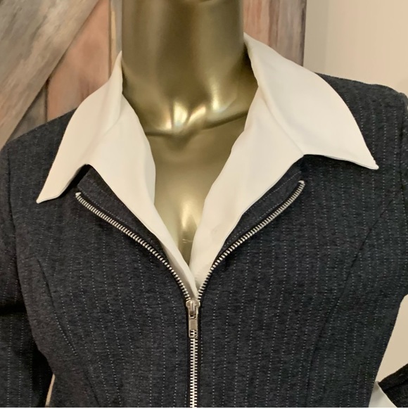 Skirt Suit Gray Pinstripe Mini Skirt Suit Set Size 5/6 - Picture 5 of 16